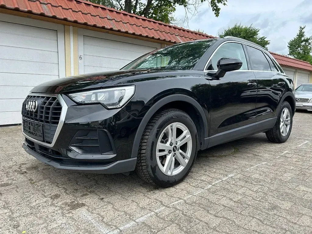 Gebraucht Audi Q3 Advanced 150 PS (110 kW) 2021 Schwarz SUV