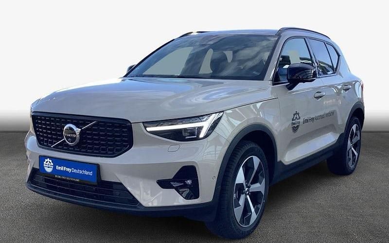 Gebraucht Volvo XC40 Plus 163 PS (119 kW) 2024 Braun SUV
