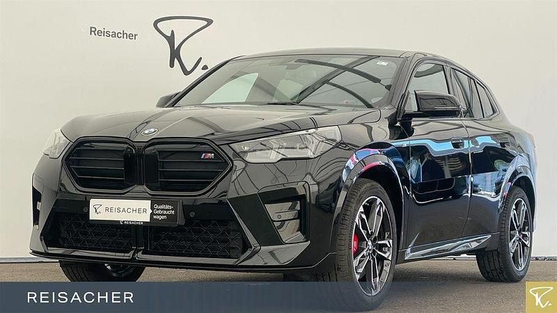 Saphirschwarz Gebraucht 2024 BMW X2 Luxury Line SUV | 51.349 € - Bild 1/4