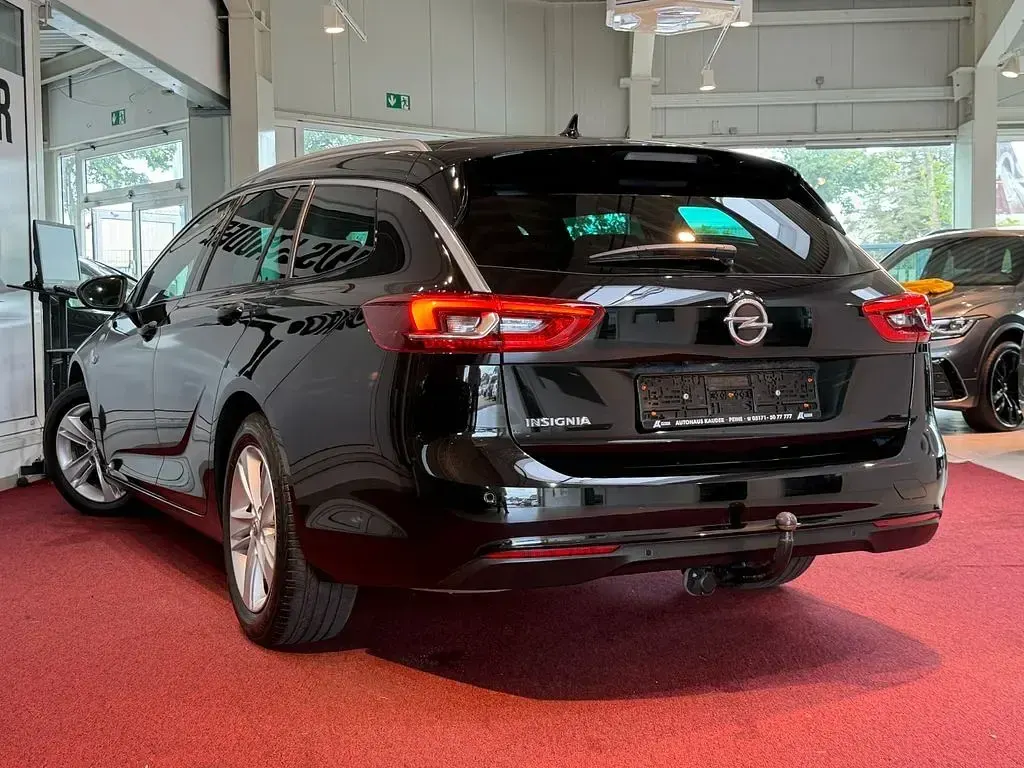 Gebraucht Opel Insignia Innovation 165 PS (121 kW) 2019 Schwarz Kombi