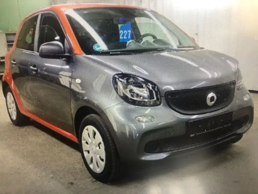 Gebraucht Smart ForFour 71 PS (52 kW) 2019 Orange Kleinwagen