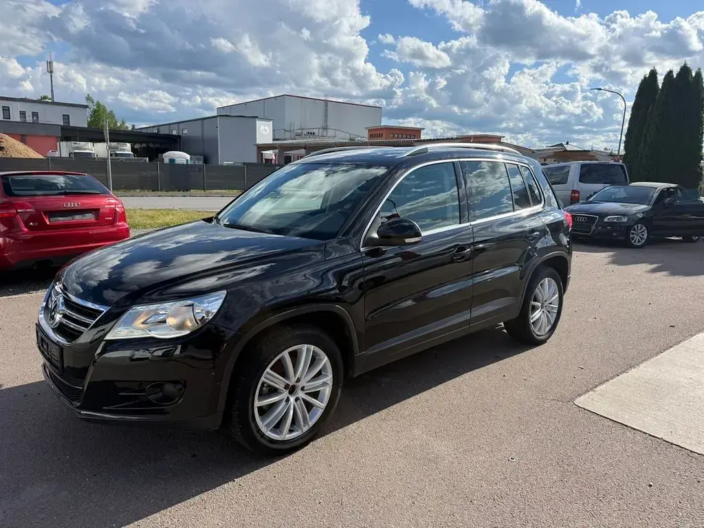 Gebraucht VW Tiguan Sportline 140 PS (102 kW) 2009 Schwarz SUV