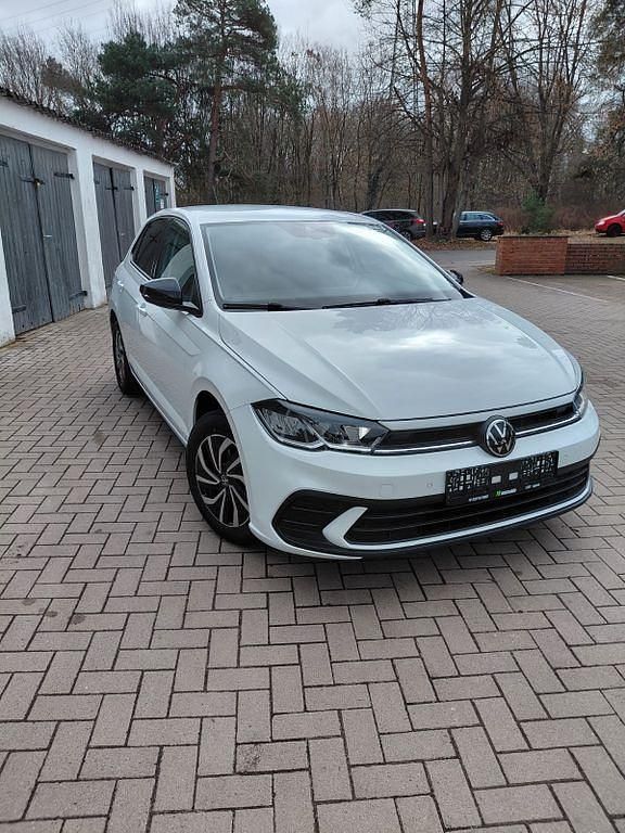 Gebraucht VW Polo Move 95 PS (69 kW) 2024 Weiß Kleinwagen