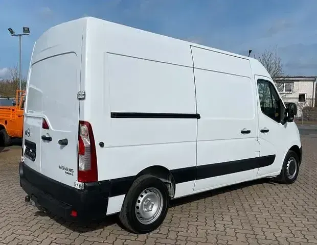 Gebraucht Opel Movano 136 PS (100 kW) 2022 Weiss Van