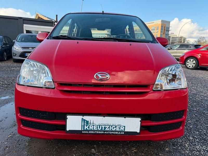 Gebraucht Daihatsu Cuore Plus 58 PS (42 kW) 2006 Rot Kleinwagen