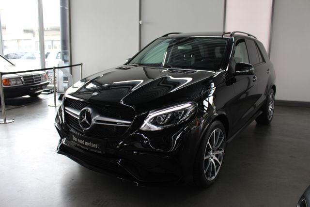 Schwarz Gebraucht 2017 Mercedes GLE63 AMG AMG SUV | 55.999 € (Fairer Preis) - Bild 1/4