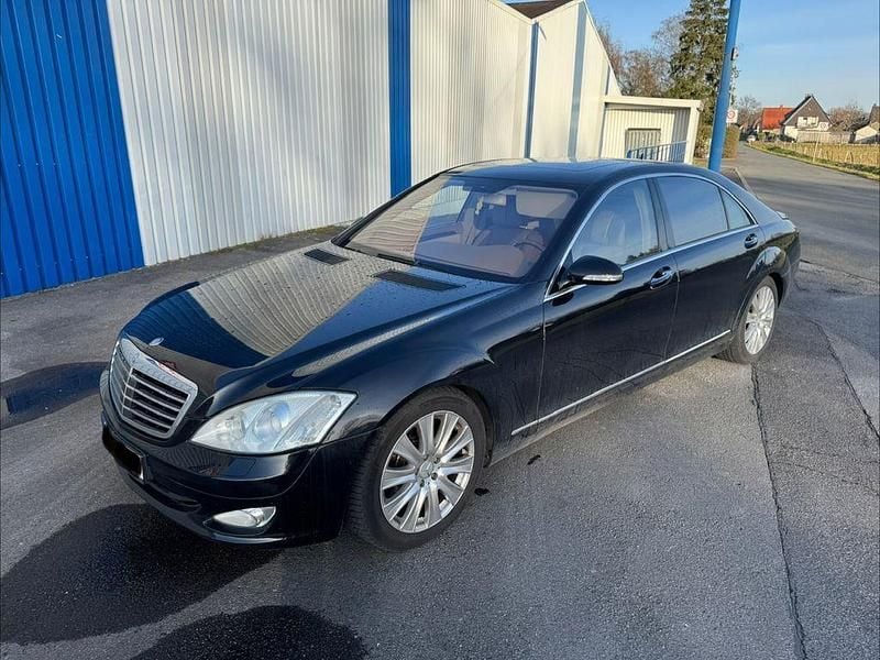 Schwarz Gebraucht 2006 Mercedes S500 Limousine | 7.500 € (Guter Preis) - Bild 1/4