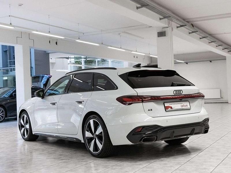 Gebraucht Audi A5 Sport 204 PS (150 kW) 2025 Gletscherweiß metallic Kombi