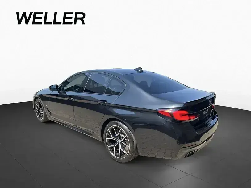Gebraucht BMW 540 M Sport 340 PS (250 kW) 2023 Black sapphire (schwarz) Limousine