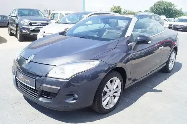Gebraucht Renault Mégane Cabriolet Luxe 131 PS (96 kW) 2013 Grau Cabrio