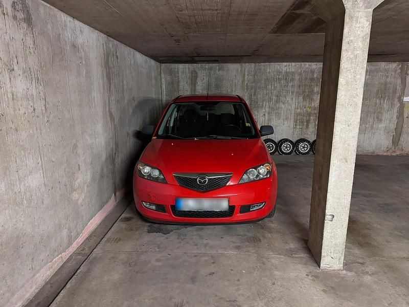 Gebraucht Mazda 2 80 PS (58 kW) 2006 Rot Kleinwagen