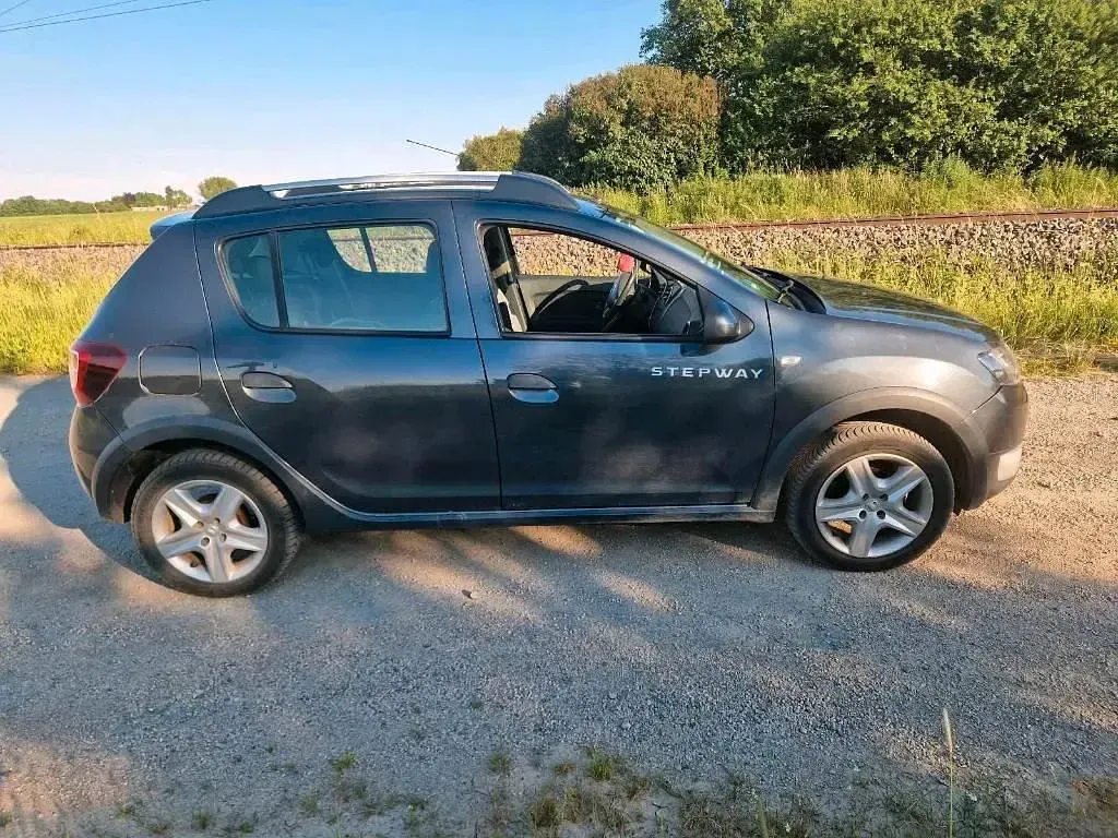 Gebraucht Dacia Sandero Stepway 2016 Grau Kleinwagen