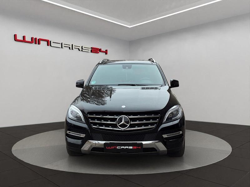 Gebraucht Mercedes ML350 231 PS (169 kW) 2013 Schwarz SUV