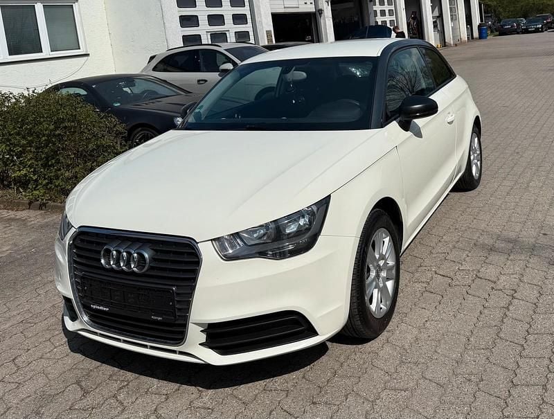 Second-hand Audi A1 86 CP (63 kW) 2010 Alb Hatchback