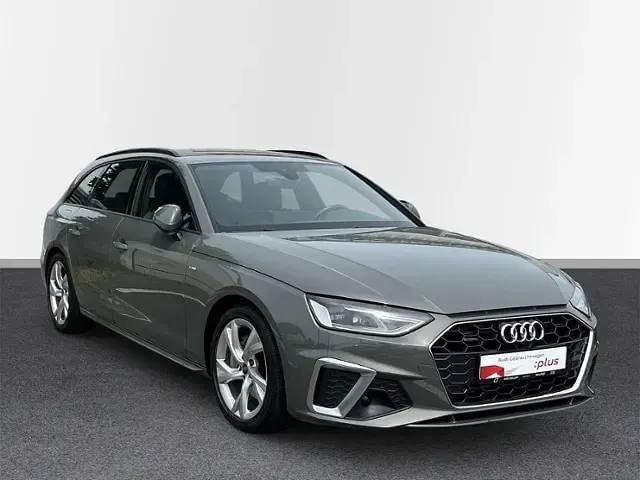 Gebraucht Audi A4 S-Line 204 PS (150 kW) 2023 Chronosgrau metallic Kombi