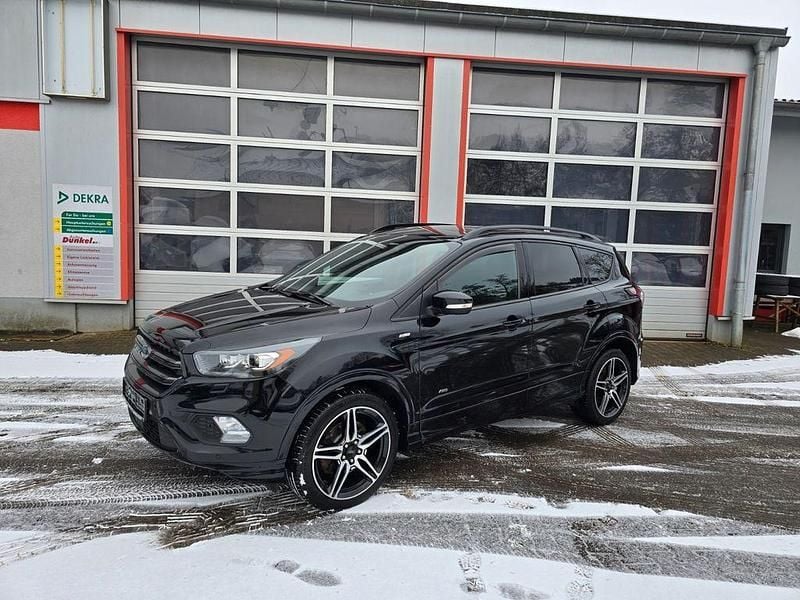 Schwarz Gebraucht 2017 Ford Kuga ST-Line SUV | 11.497 € (Fairer Preis) - Bild 1/4