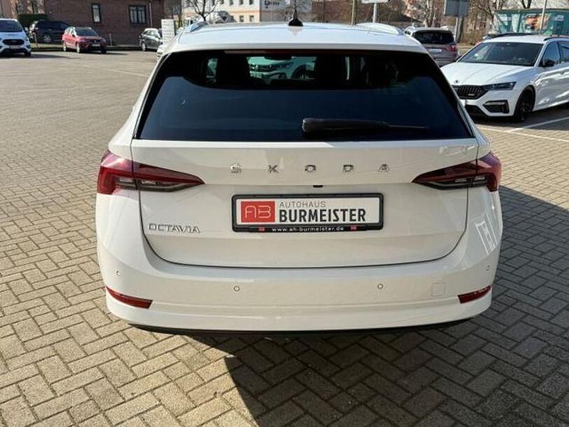 Gebraucht Skoda Octavia Style 150 PS (110 kW) 2022 Weiß Limousine