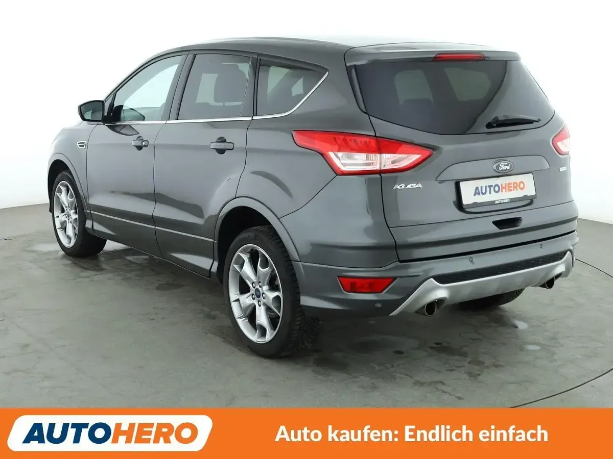 Gebraucht Ford Kuga Individual 182 PS (133 kW) 2015 Grau SUV