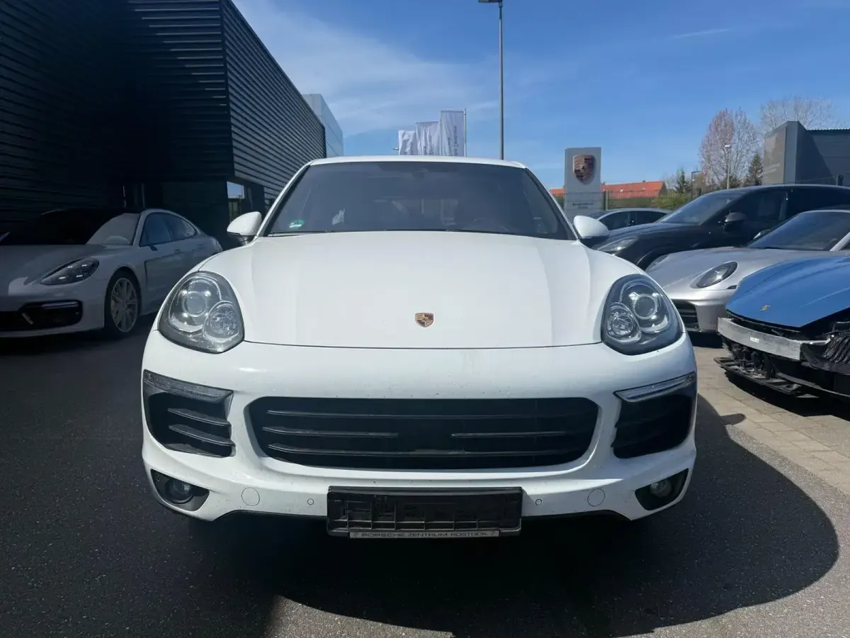 Gebraucht Porsche Cayenne 333 PS (244 kW) 2015 Weiß SUV