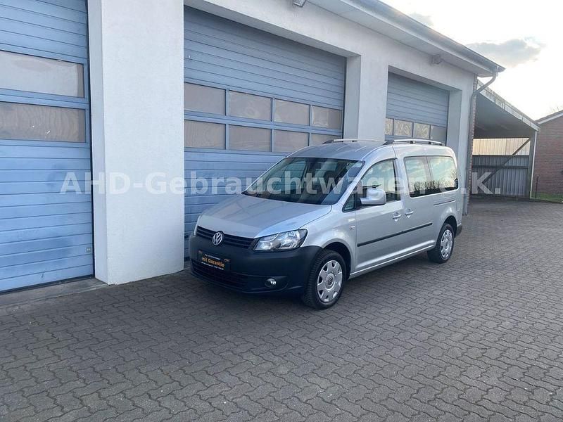 Silber Gebraucht 2011 VW Caddy Maxi Van / Kleinbus | 7.490 € (Fairer Preis) - Bild 1/4