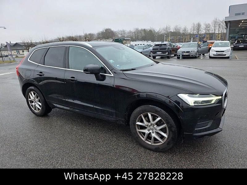 Gebraucht Volvo XC60 Momentum 190 PS (139 kW) 2018 Schwarz SUV