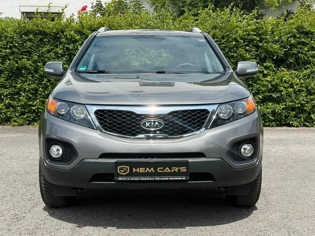 Gebraucht Kia Sorento Vision 197 PS (144 kW) 2011 Titaniumsilber met. SUV
