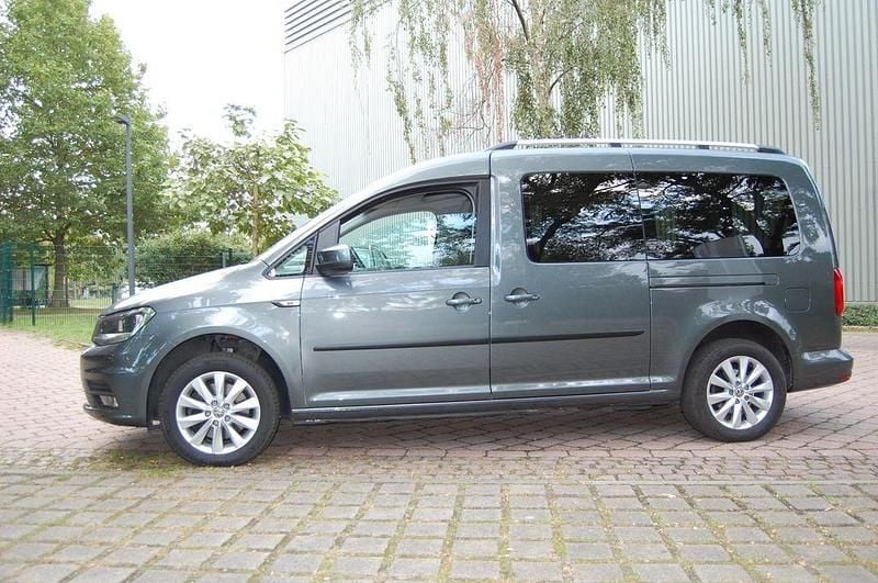 Grau Gebraucht 2019 VW Caddy Maxi Van / Kleinbus | 15.699 € (Guter Preis) - Bild 1/4