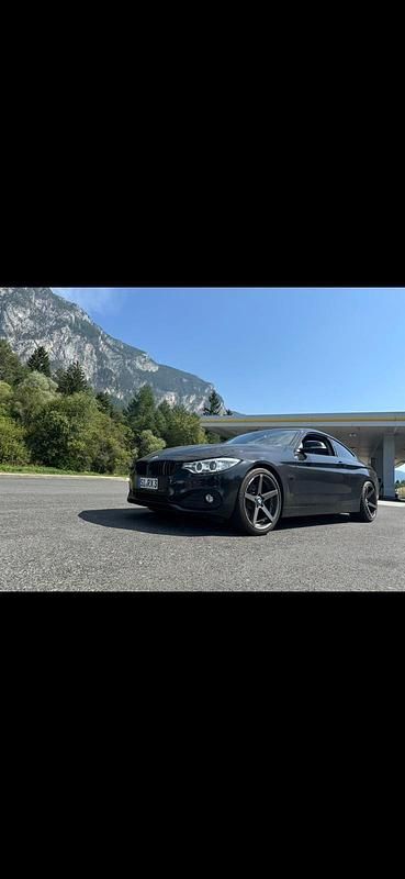 Schwarz Gebraucht 2014 BMW 430 Sport Line Coupé | 20.500 € (Teuer) - Bild 1/4