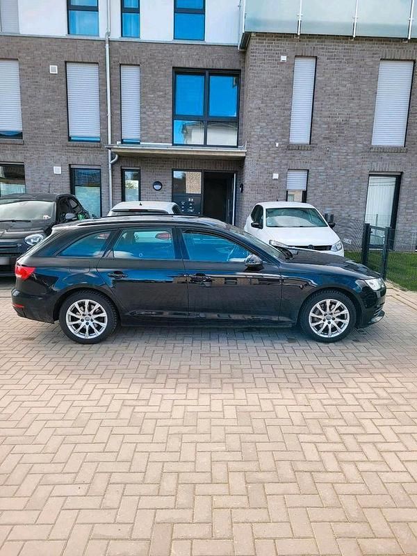 Gebraucht Audi A4 190 PS (139 kW) 2017 Schwarz Kombi