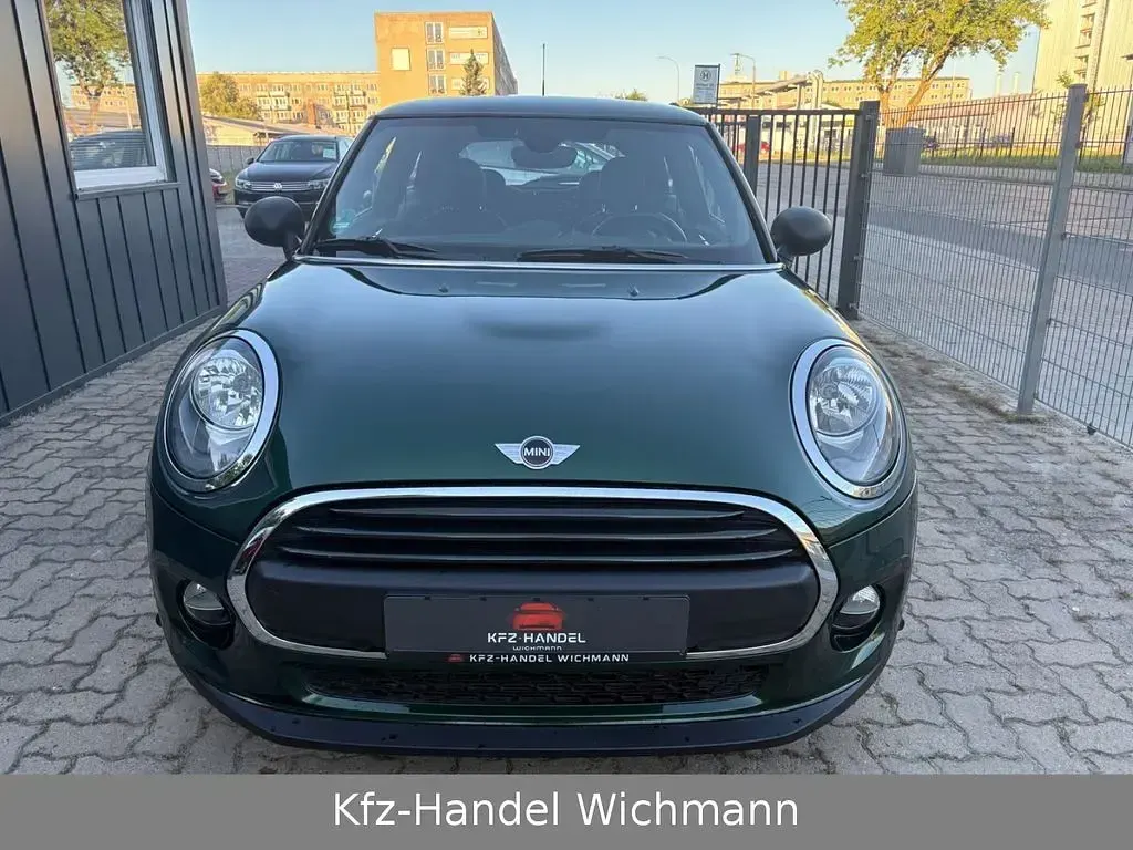 Gebraucht Mini ONE 102 PS (75 kW) 2017 Grün Kleinwagen