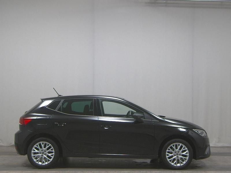 Schwarz Gebraucht 2022 Seat Ibiza XCELLENCE Limousine | 14.680 € (Guter Preis) - Bild 1/4
