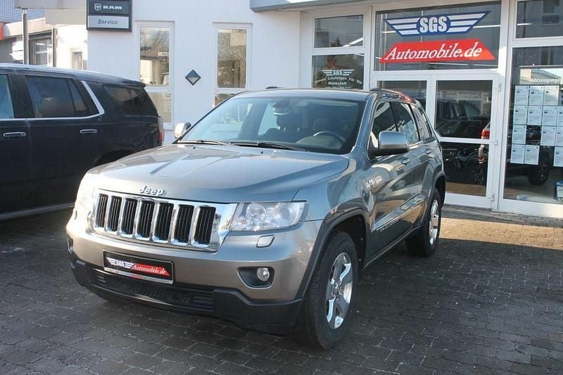 Gebraucht Jeep Grand Cherokee Laredo 190 PS (139 kW) 2012 Grau SUV