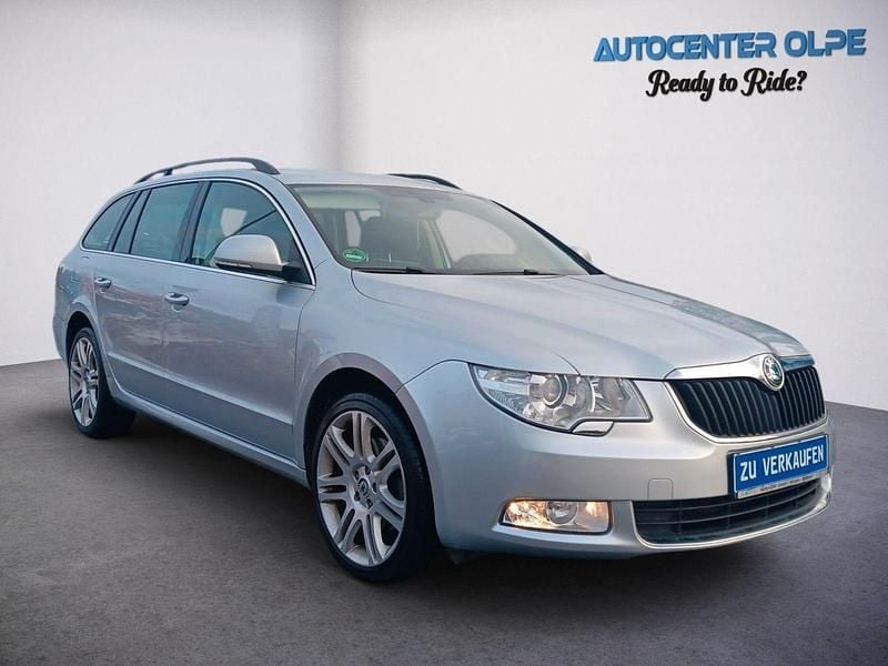 Gebraucht Skoda Superb 160 PS (117 kW) 2010 Silber Kombi