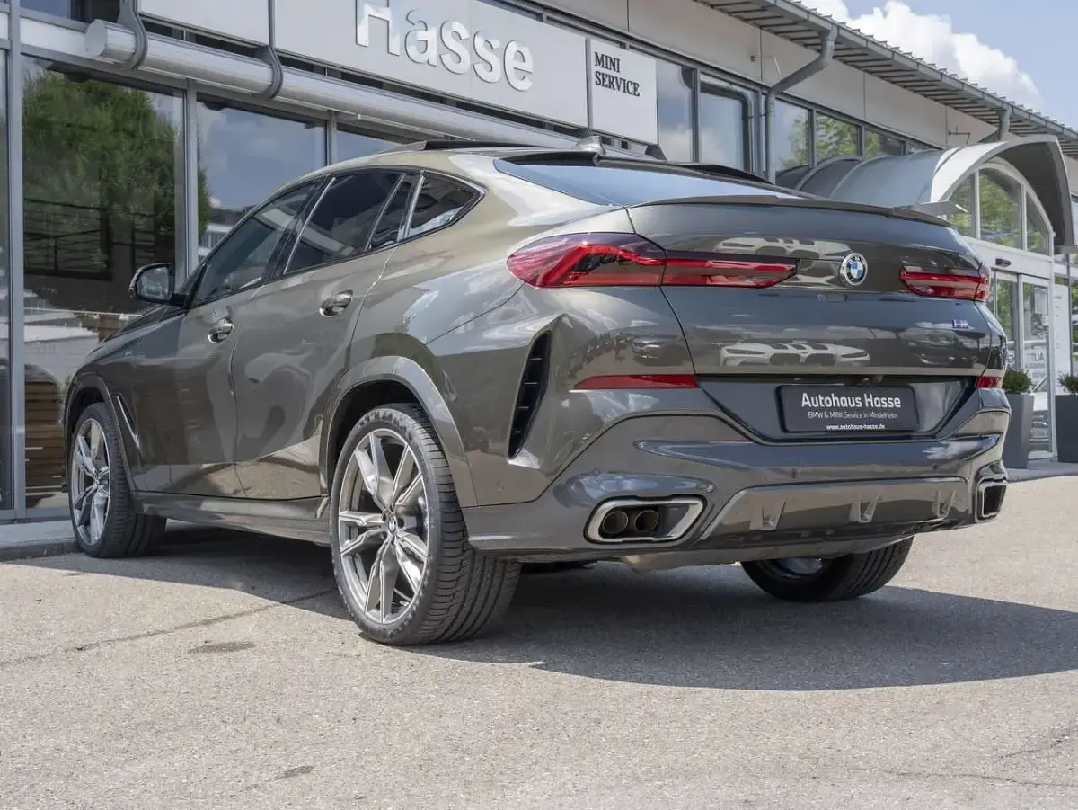 Gebraucht BMW X6 M50 Shadowline 530 PS (389 kW) 2020 Weiß SUV