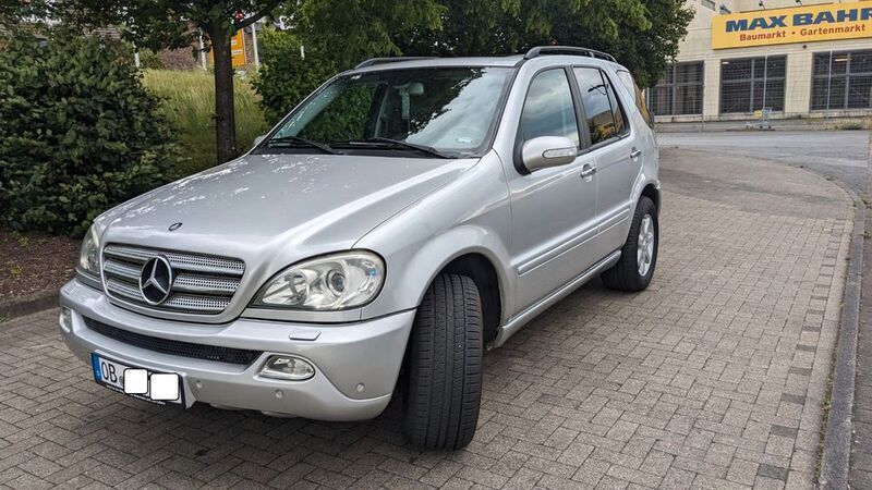Silber Gebraucht 2003 Mercedes ML350 SUV | 6.500 € - Bild 1/4