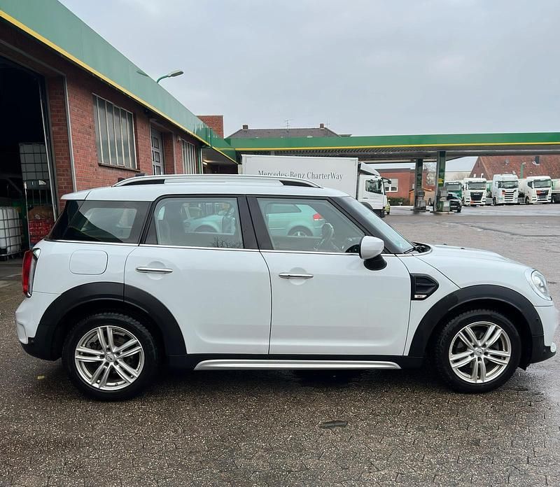Gebraucht Mini One Countryman Chili 102 PS (75 kW) 2020 Weiß SUV