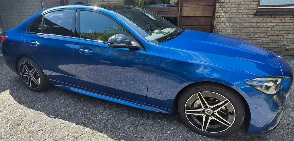 Gebraucht Mercedes C200 AMG 204 PS (150 kW) 2026 Blau Limousine