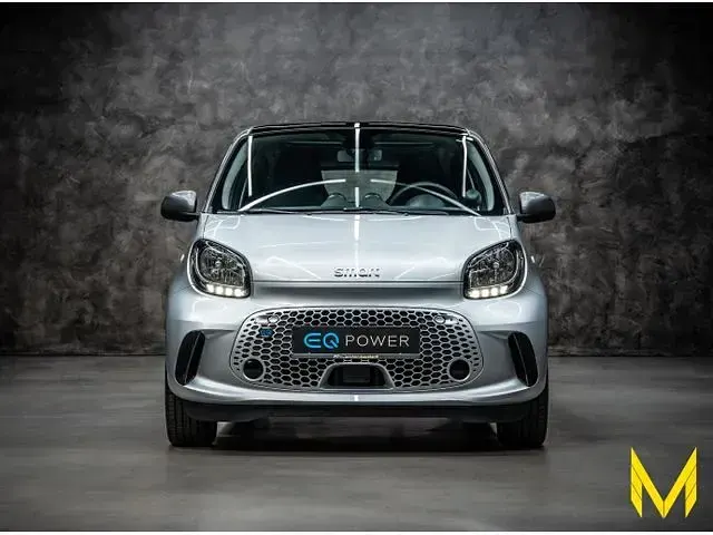Gebraucht Smart ForFour Electric Drive Pulse 60 kW (82 PS) 2021 Silber (cool silver (metallic)) Limousine