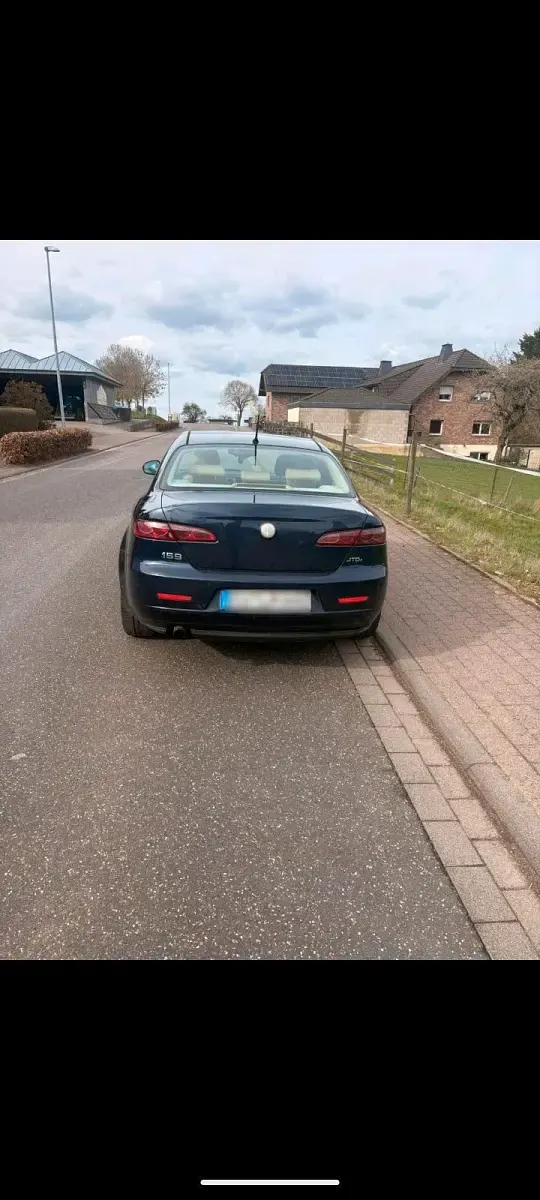 Gebraucht Alfa Romeo 159 170 PS (125 kW) 2009 Blau Limousine