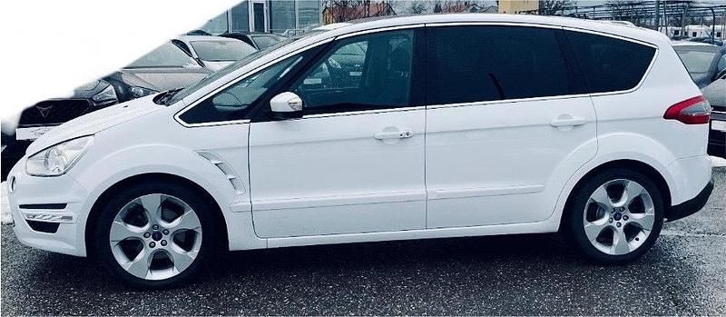 Gebraucht Ford S-MAX S 140 PS (102 kW) 2012 Weiß Van / Kleinbus