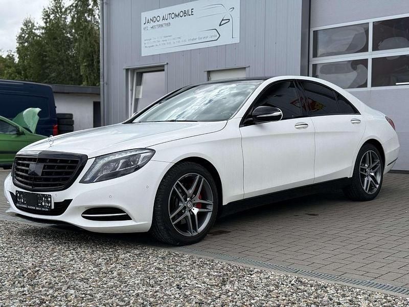 Weiß Gebraucht 2013 Mercedes S350 Limousine | 28.900 € (Teuer) - Bild 1/4