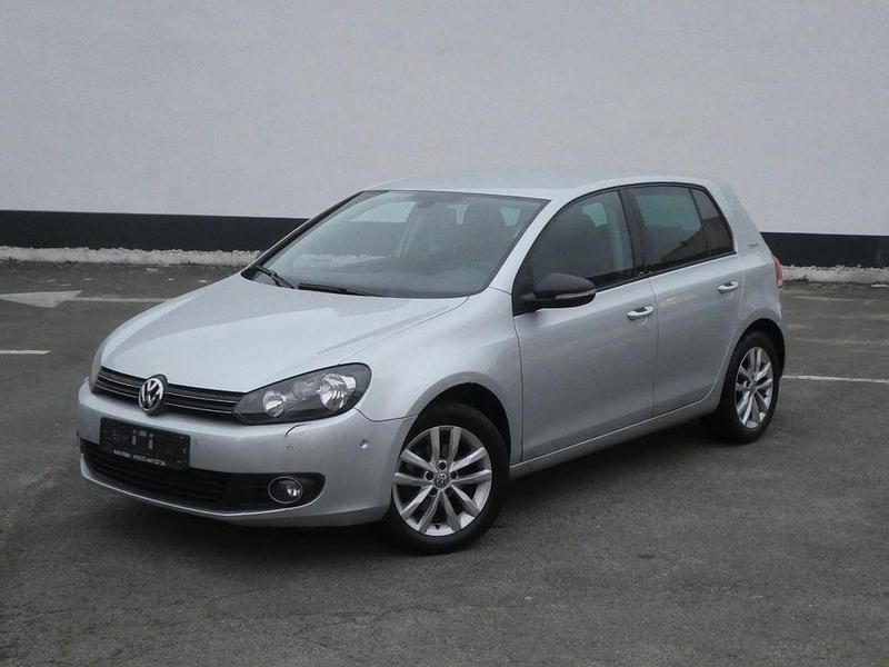 Silber Gebraucht 2010 VW Golf Team Limousine | 2.750 € (Guter Preis) - Bild 1/4