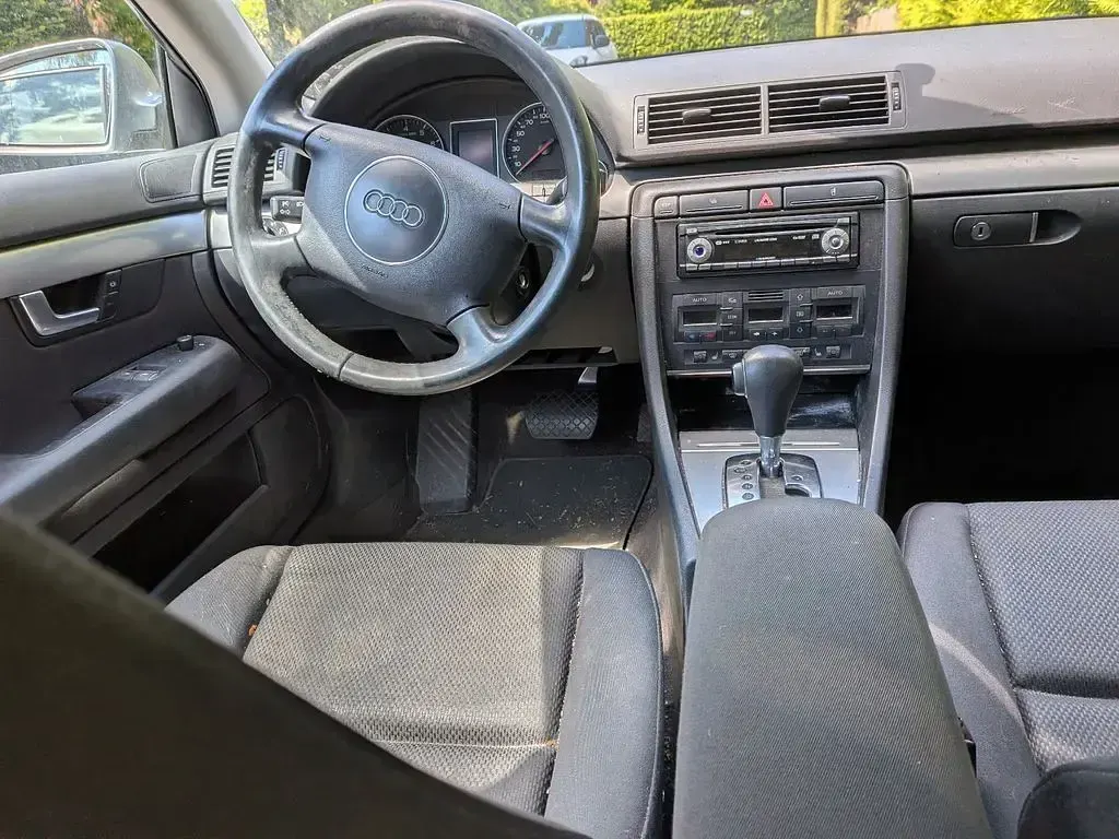 Gebraucht Audi A4 131 PS (96 kW) 2004 Grau Kombi