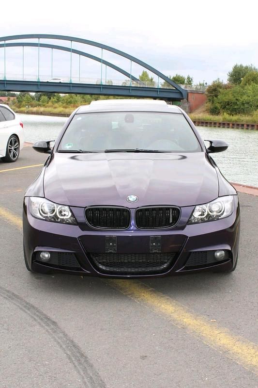 Violet Gebraucht 2007 BMW 325 M Sport Kombi | 6.900 € - Bild 1/4