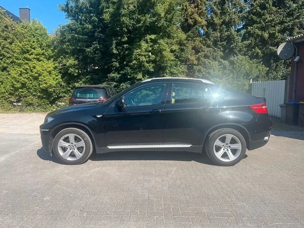 Gebraucht BMW X6 235 PS (172 kW) 2010 Schwarz SUV