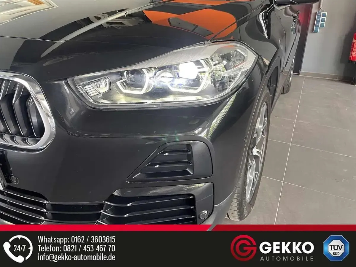 Gebraucht BMW X2 136 PS (100 kW) 2023 Black sapphire metallic SUV
