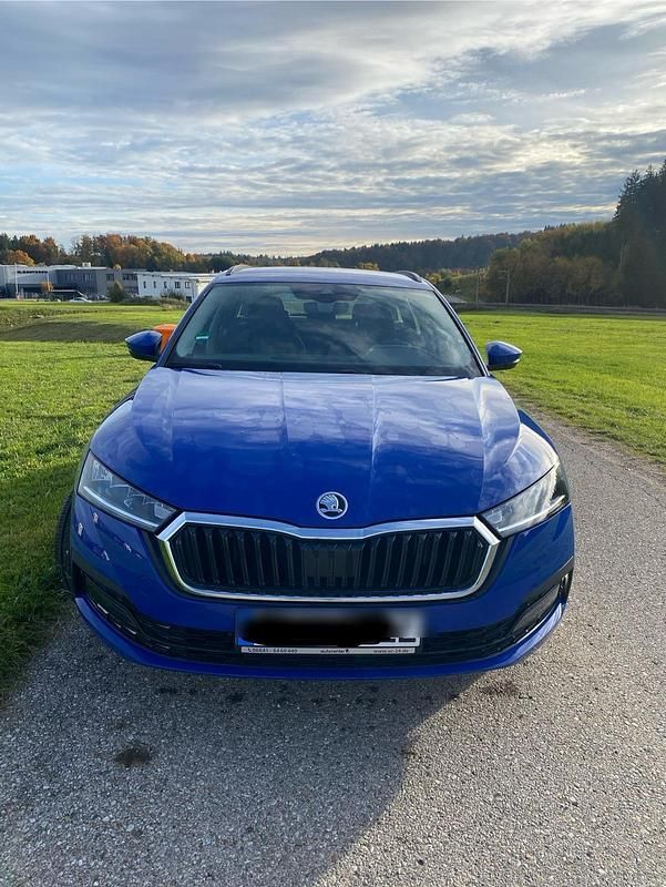 Gebraucht Skoda Octavia 204 PS (150 kW) 2022 Kombi