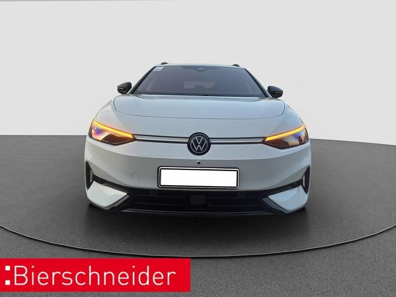 Gebraucht VW ID.7 Pro 210 kW (286 PS) 2025 Weiss Kombi