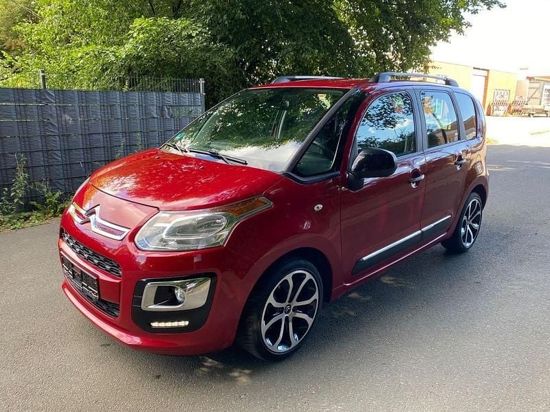 Rot Gebraucht 2016 Citroën C3 Picasso Exclusive Van / Kleinbus | 6.990 € (Etwas zu teuer) - Bild 1/4