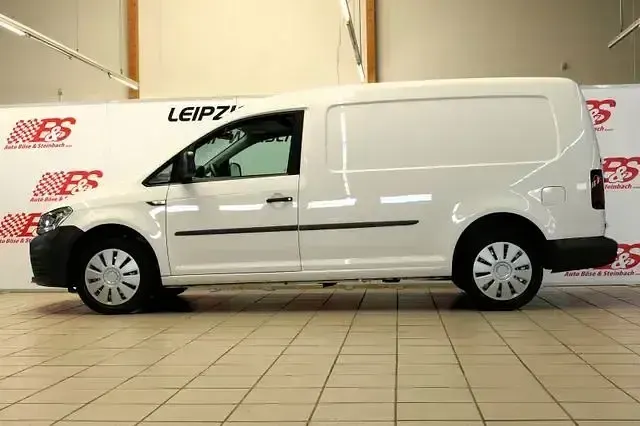 Gebraucht VW Caddy 102 PS (75 kW) 2016 Candyweiss Van / Kleinbus